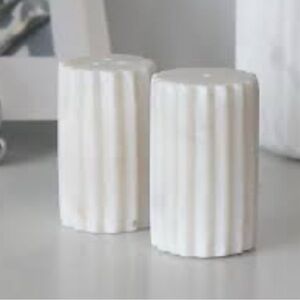 HUDSON GRACE NEW 2pc faceted marble salt & pepper shakers